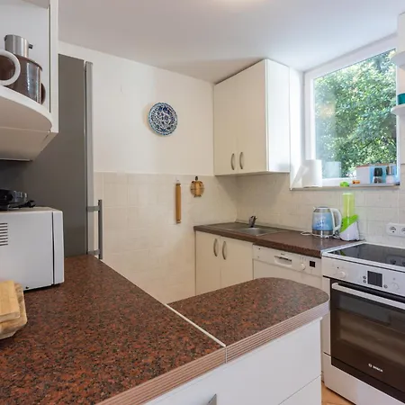 Apartment Vema 1 Selce